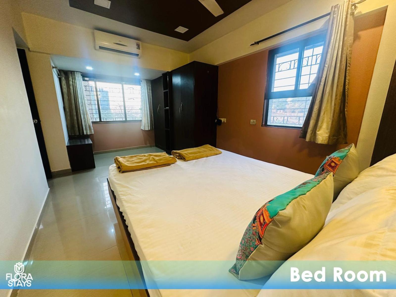 Apartament 2 Bedroom Service Near Lnt Business Park Powai
