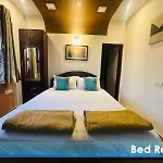 2 Bedroom Service Apt Near Lnt Business Park Powai